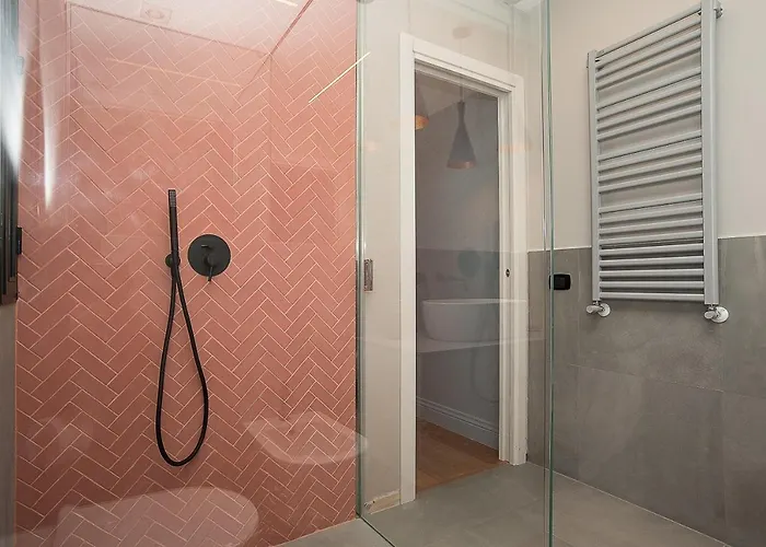 דירה Likeyourhome, 80 Sq M Luxury With Jacuzzi, In Trastevere District *