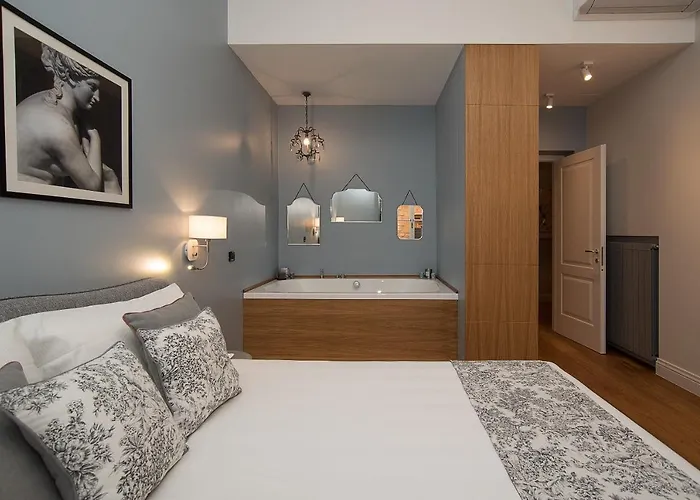 Likeyourhome, 80 Sq M Luxury With Jacuzzi, In Trastevere District דירה *